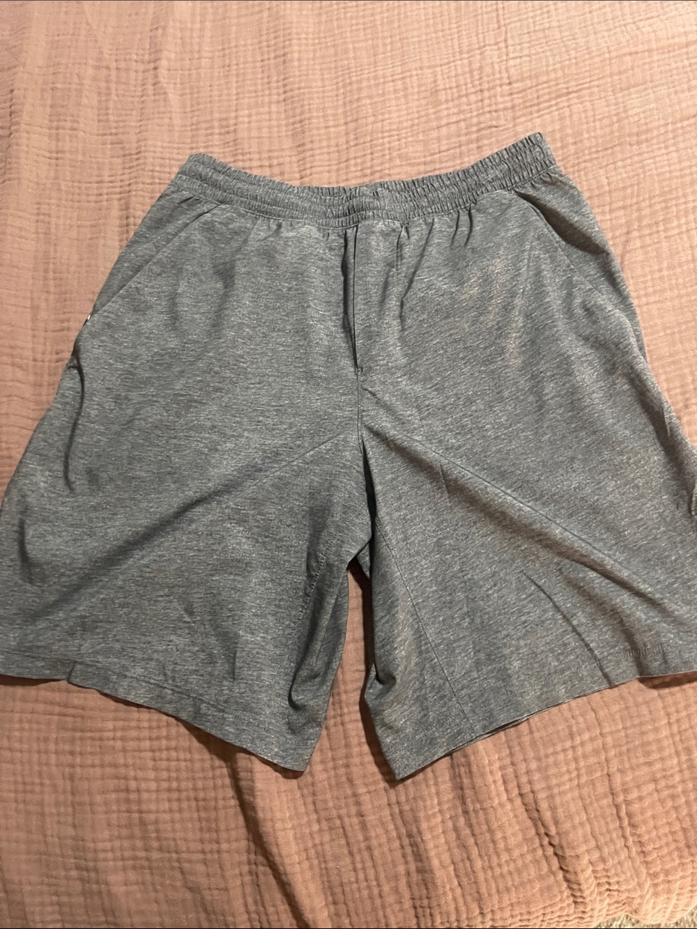 Mens Medium Lululemon Athletic Drawstring Shorts
